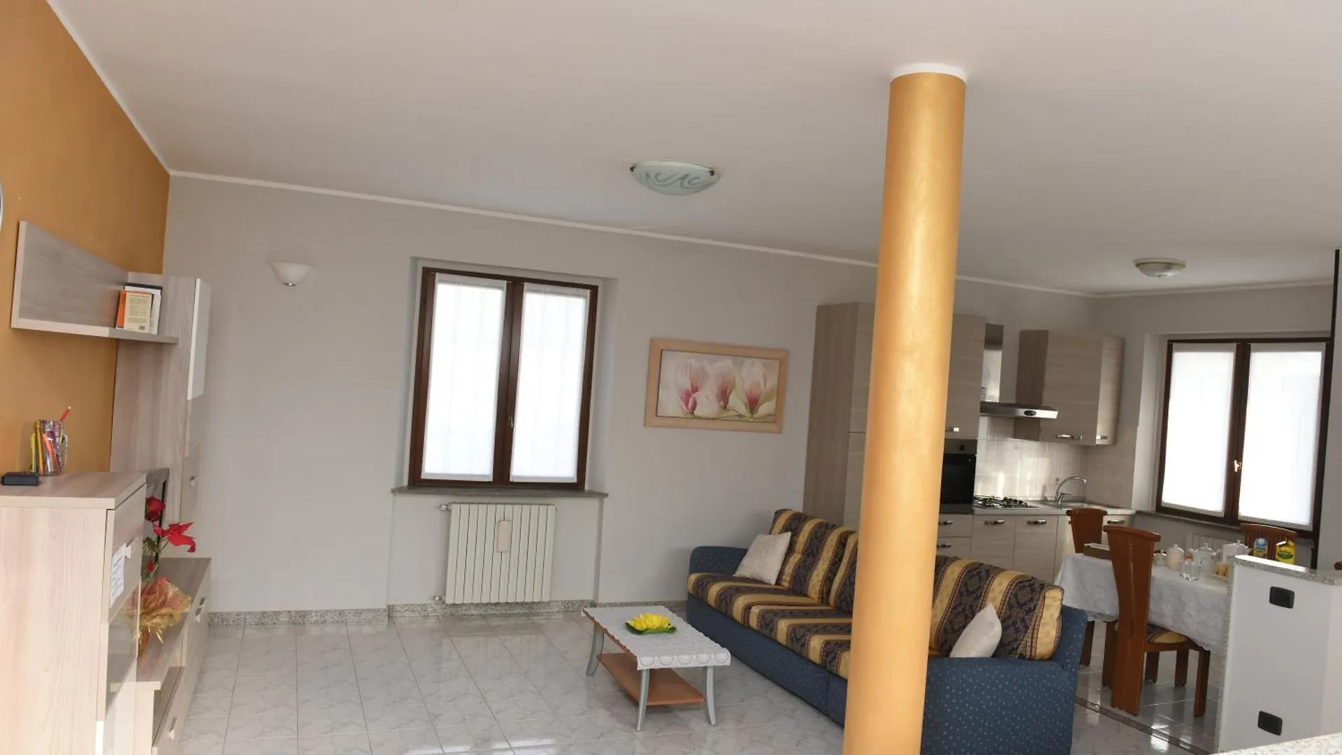 Appartamento Casa Dante Romano di Lombardia 0*,  Italia